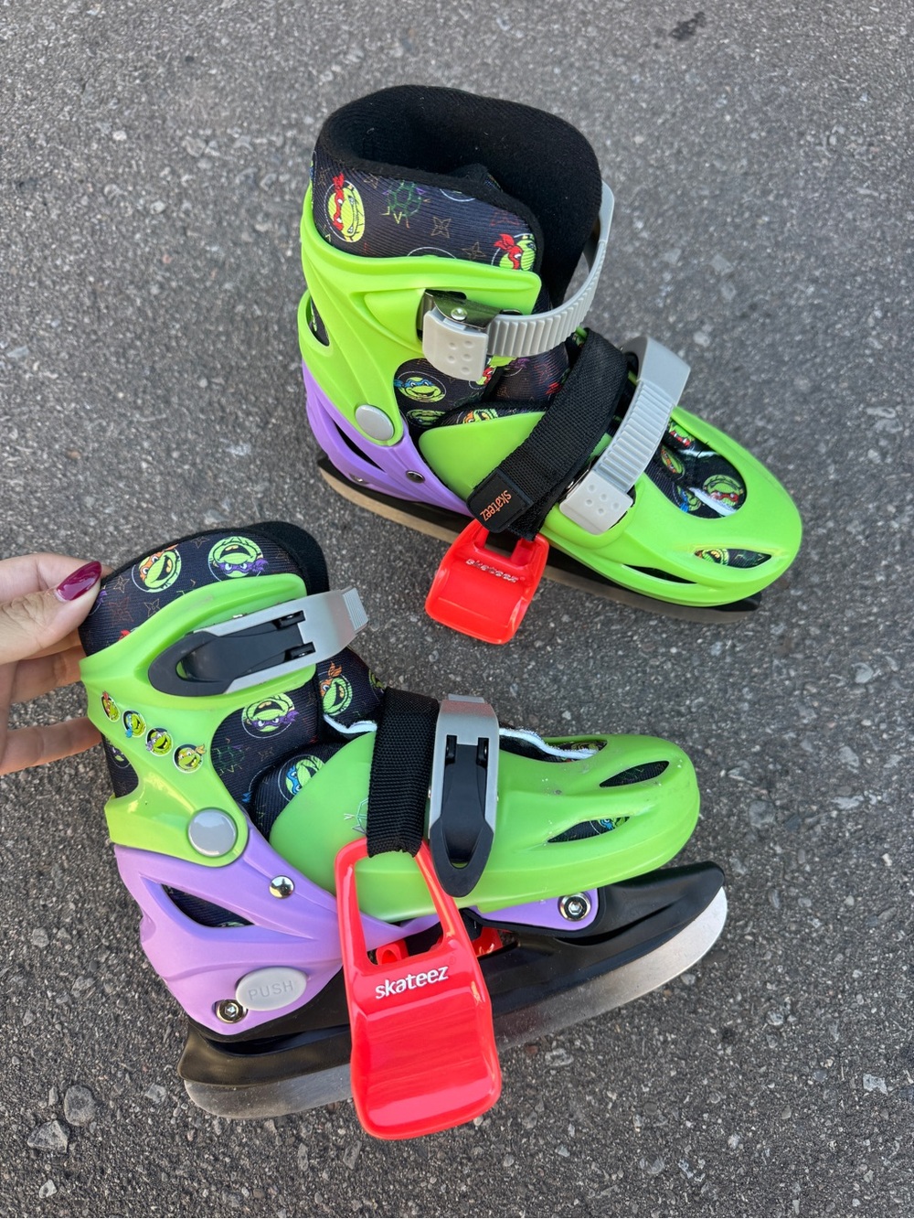 Kids Teenage Mutant Ninja Turtles Ice Skates with Skateez Beginner Skaters 12-2Y